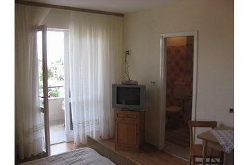 Family pension Jelsa 21